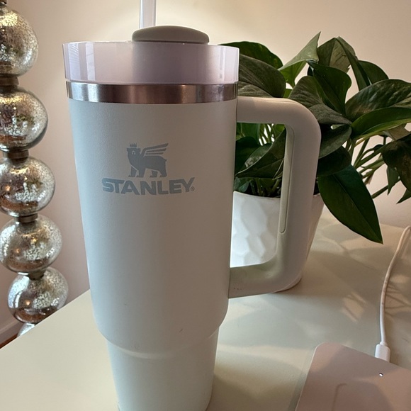 NEW STANLEY & J. Crew Jeans🎄❤️ - Picture 2 of 7